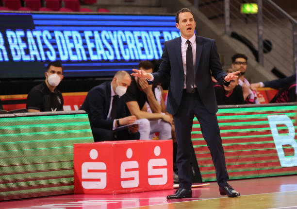 不懈拼搏 不懈拼搏