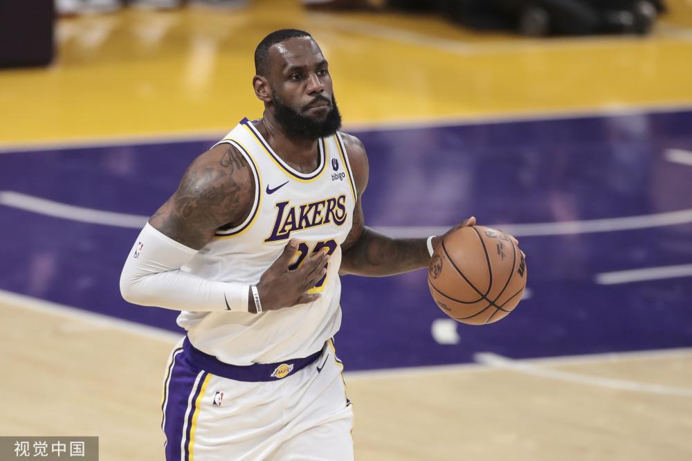 亚雷亚尔主 亚雷亚尔主